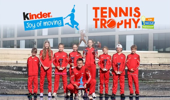 KINDER Joy of moving Tennis Trophy
